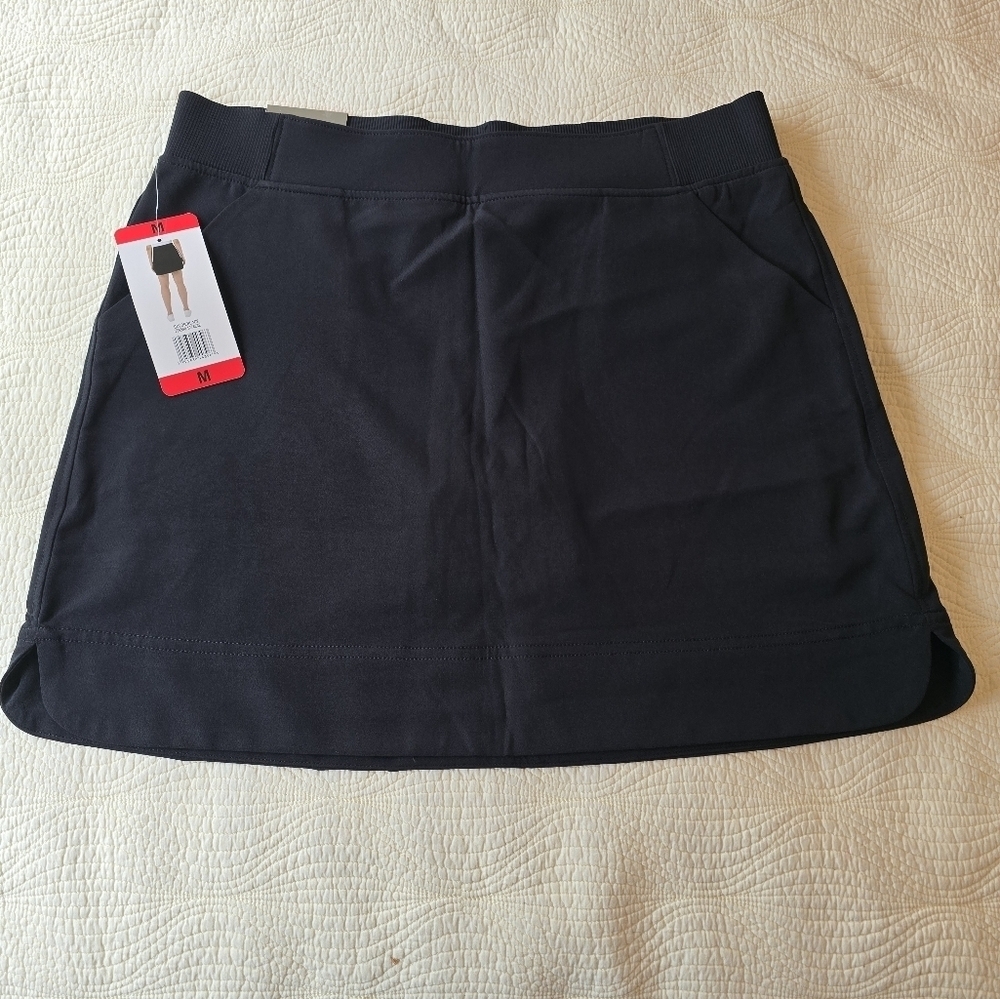 NWT 32 Degrees Ladies Black Skort